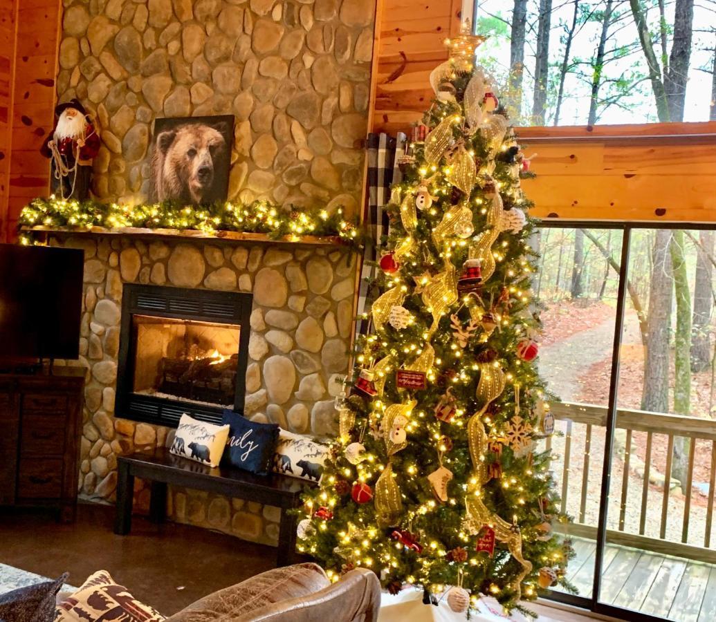 Hickory Bear - Cabin Surrounded By Pines, Sleeps 10, Hot Tub, Fire Pit, Arcade, Foosball Table & Deck Slide Broken Bow Εξωτερικό φωτογραφία